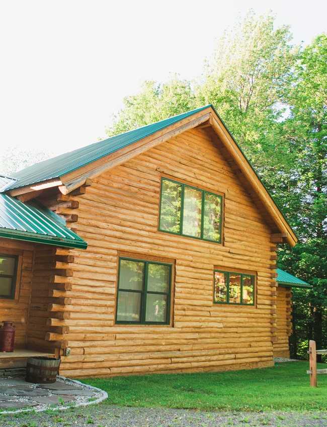 a custom log home in Vermont